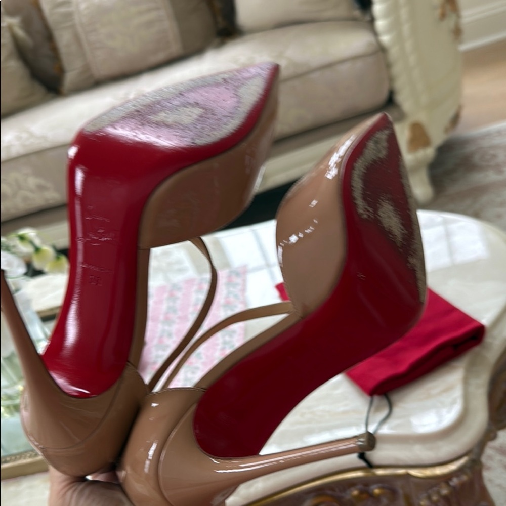 Christian Louboutin Nude Patent Leather Pumps - Picture 3 of 7